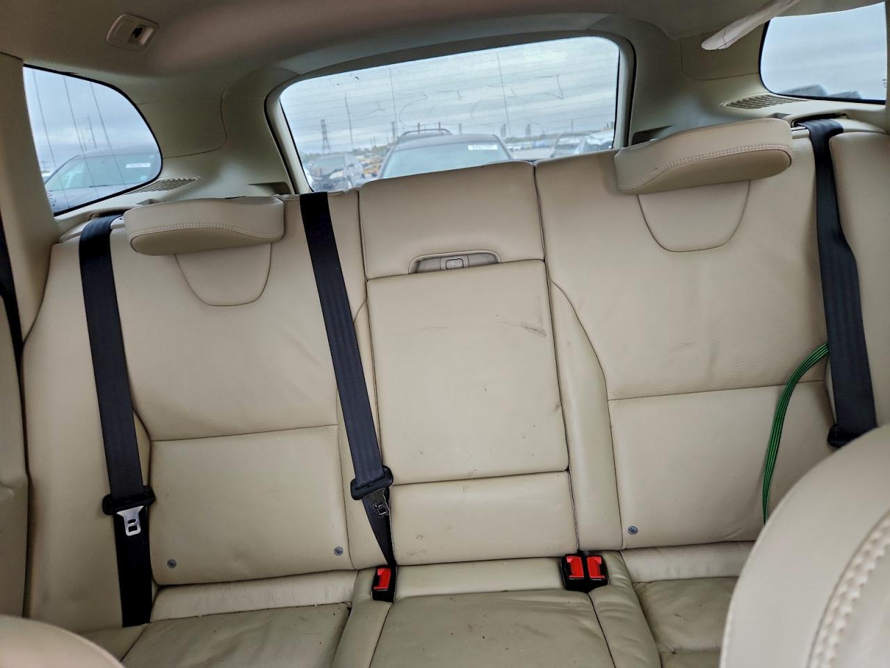 2012 VOLVO XC60