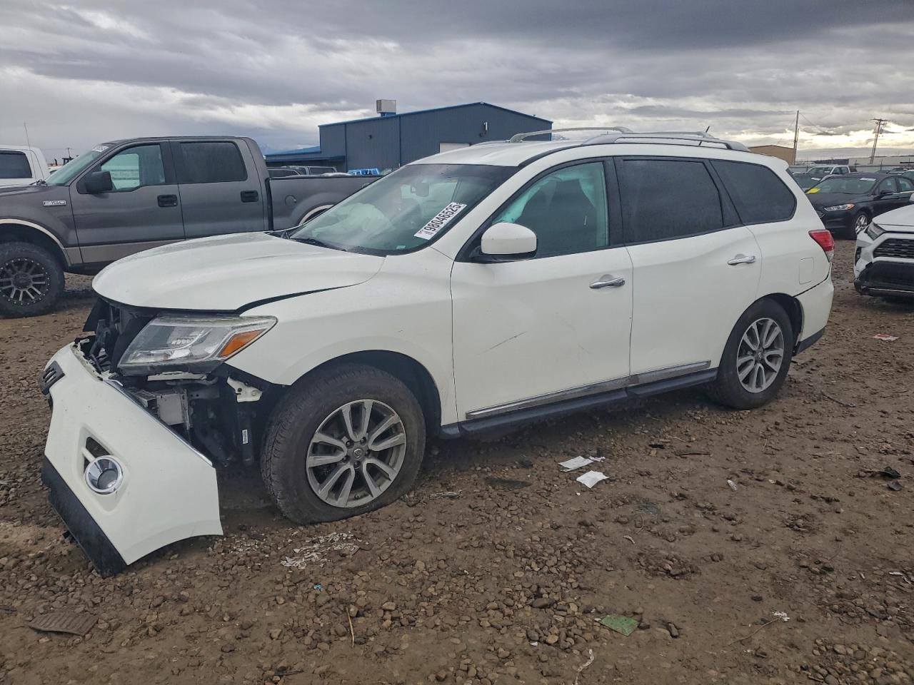 2016 NISSAN PATHFINDER