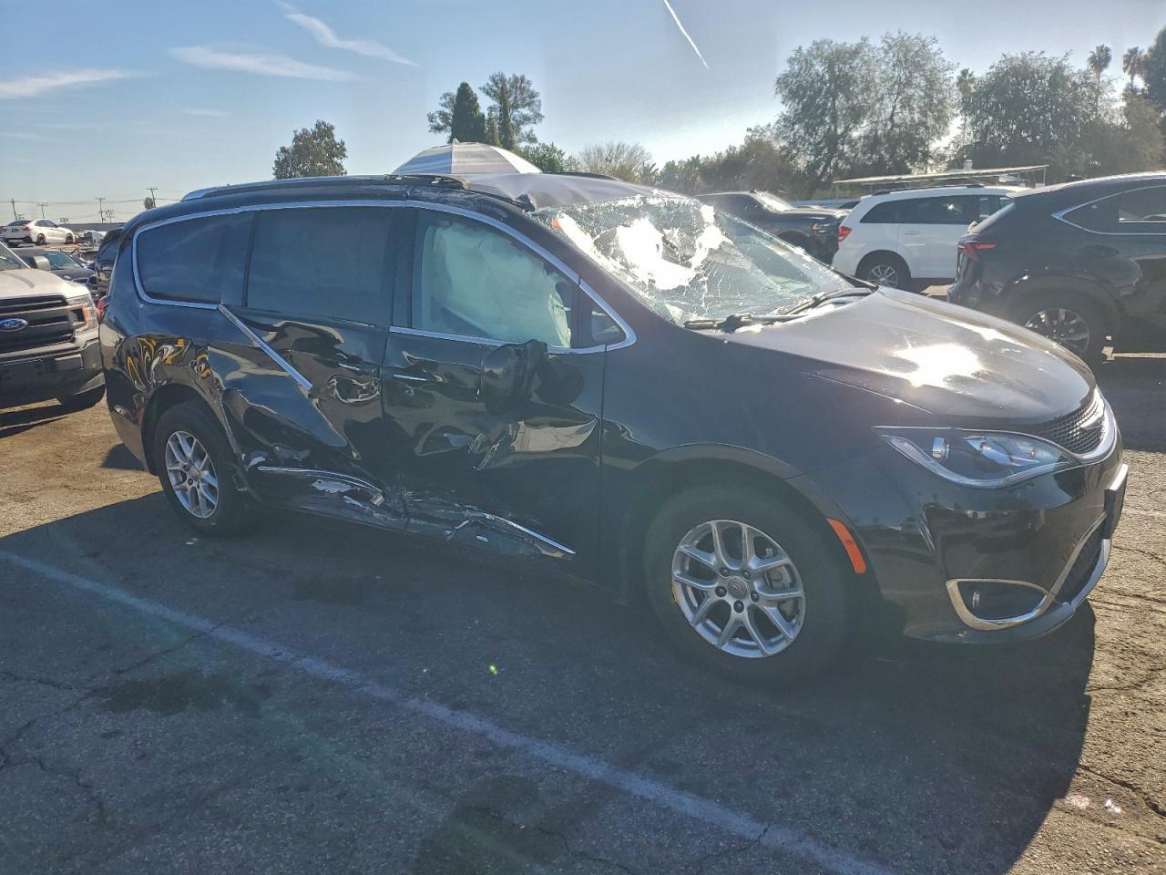 2020 CHRYSLER Pacifica