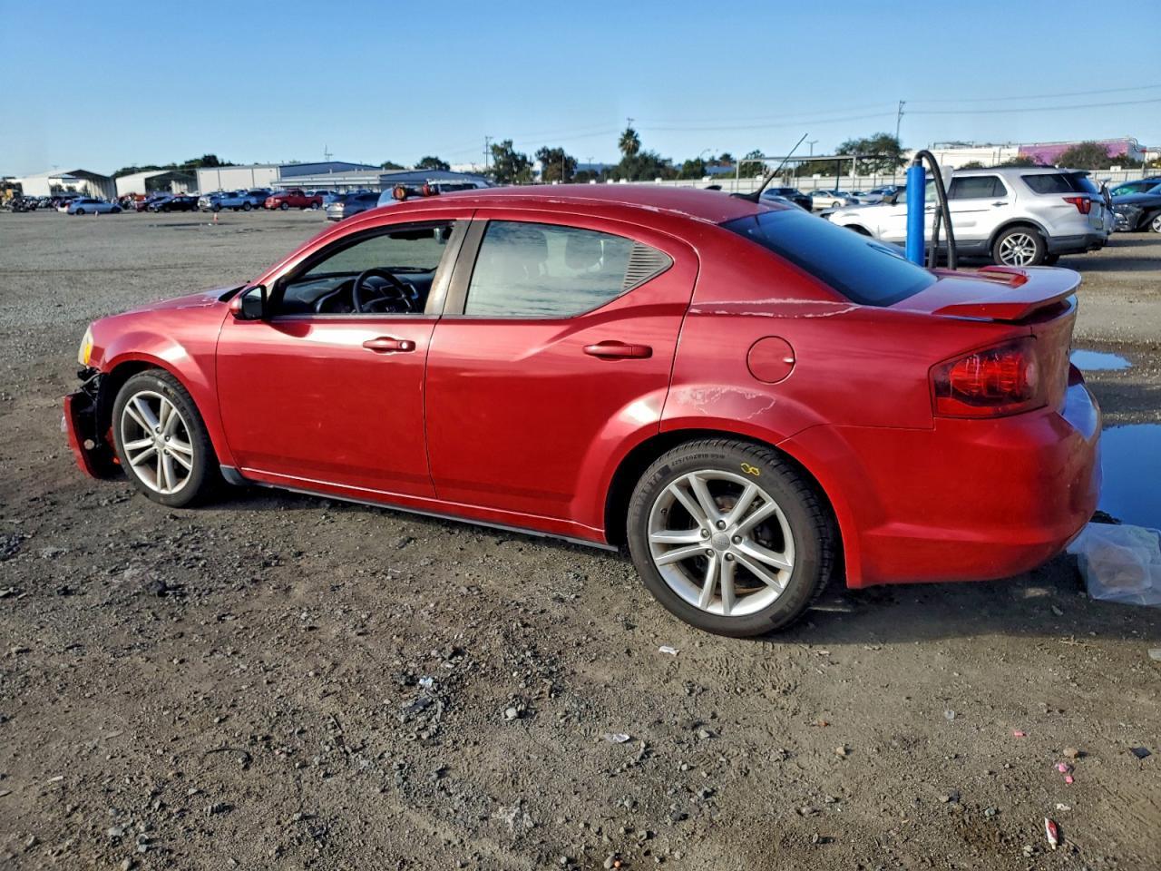 2011 DODGE Avenger