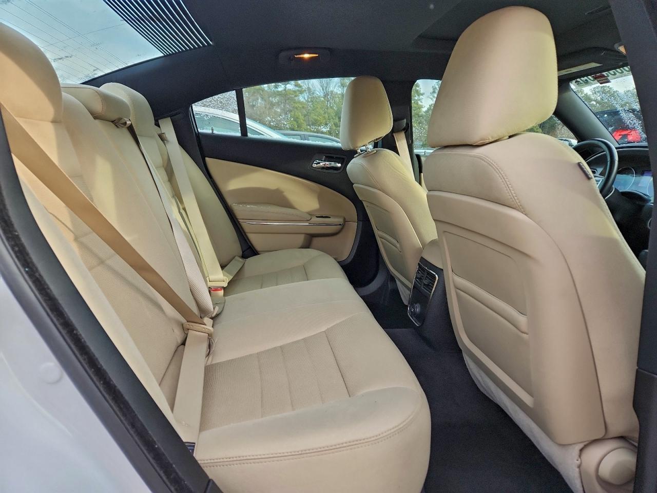 2011 DODGE CHARGER