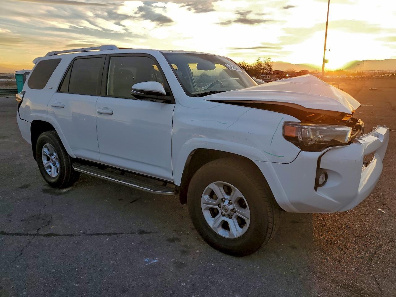 2016 TOYOTA 4Runner