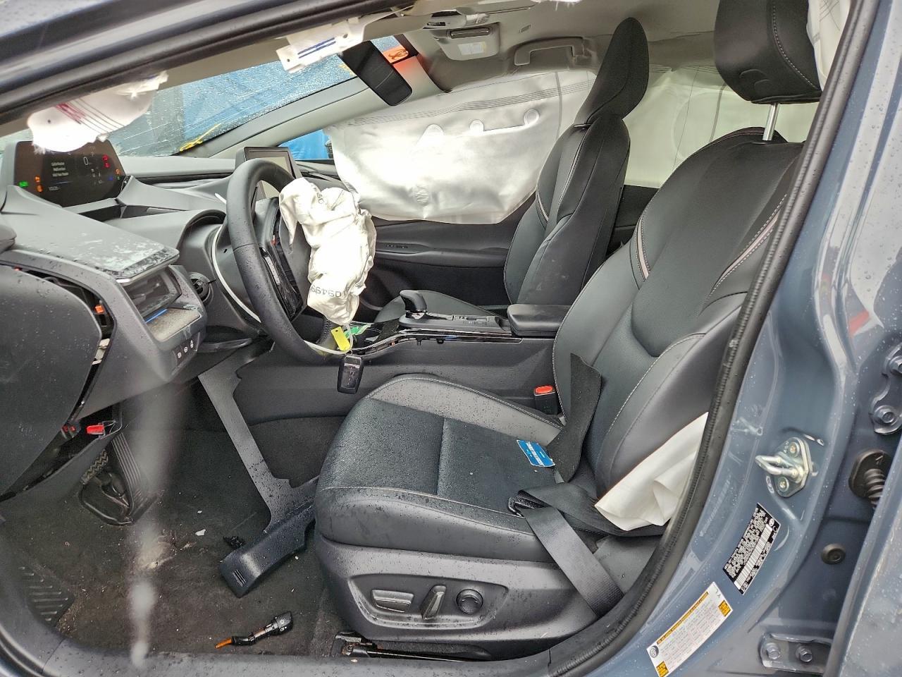 2025 TOYOTA PRIUS