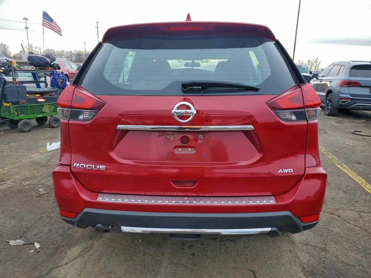 2017 NISSAN ROGUE