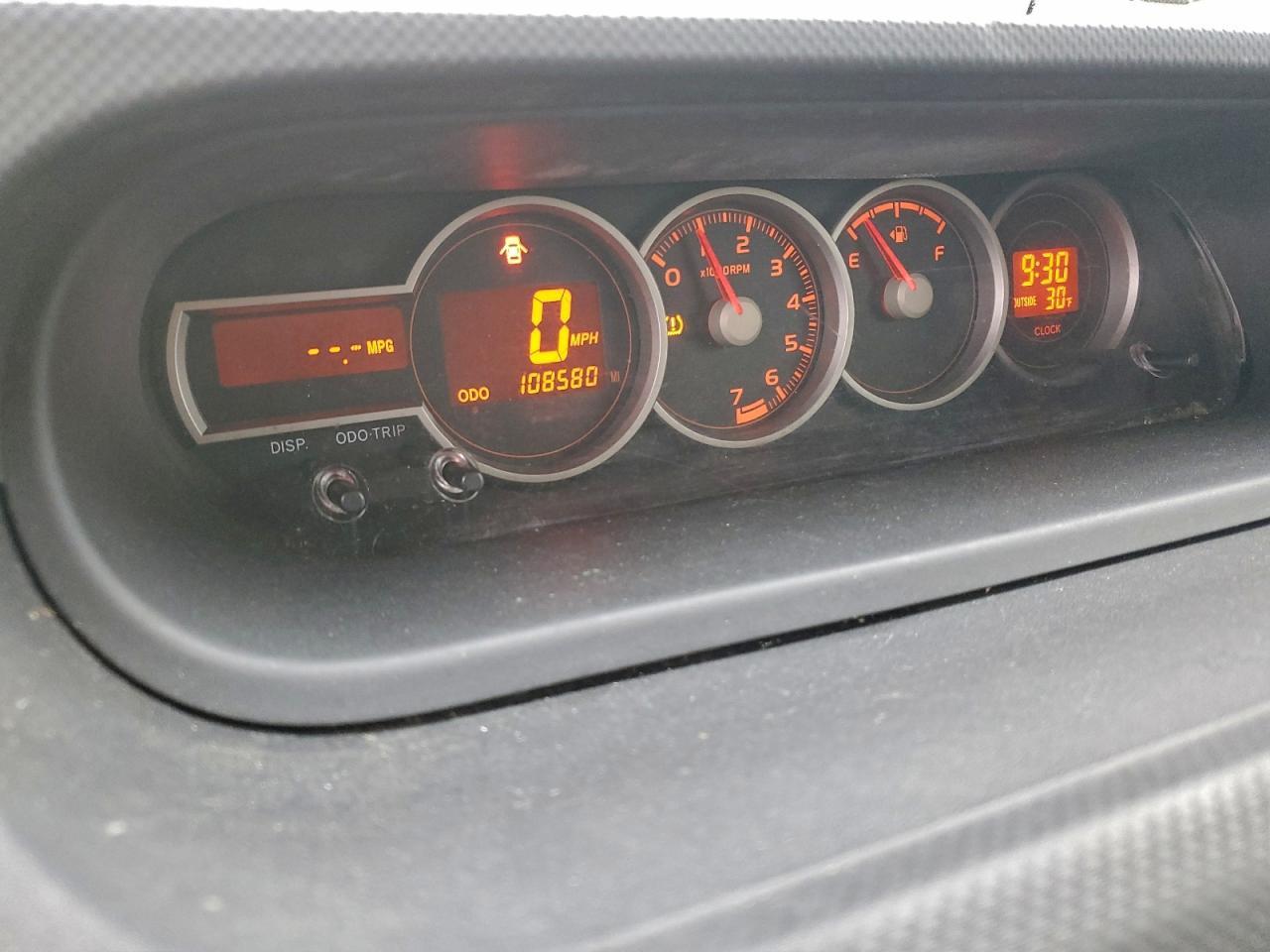 2013 TOYOTA SCION