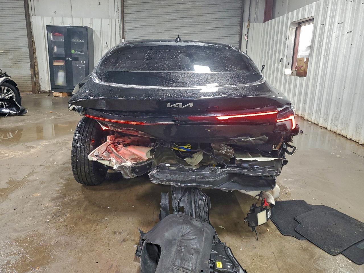 2025 KIA K5