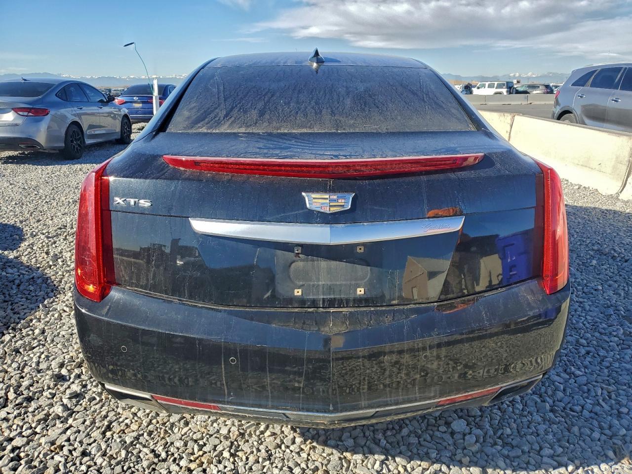 2017 CADILLAC XTS