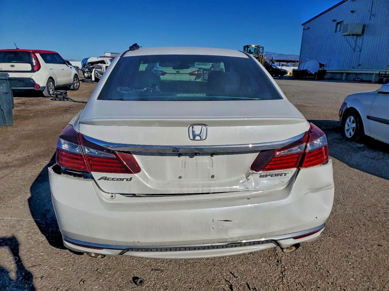 2016 HONDA ACCORD