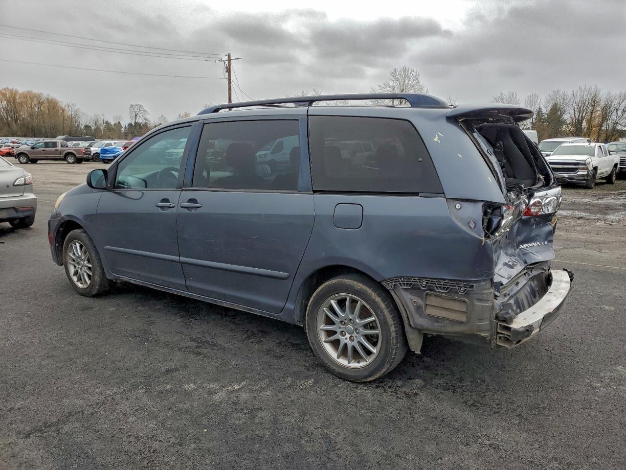 2008 TOYOTA SIENNA