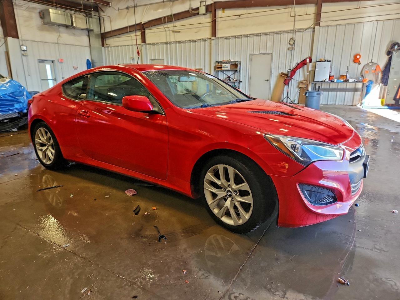 2013 HYUNDAI GENESIS
