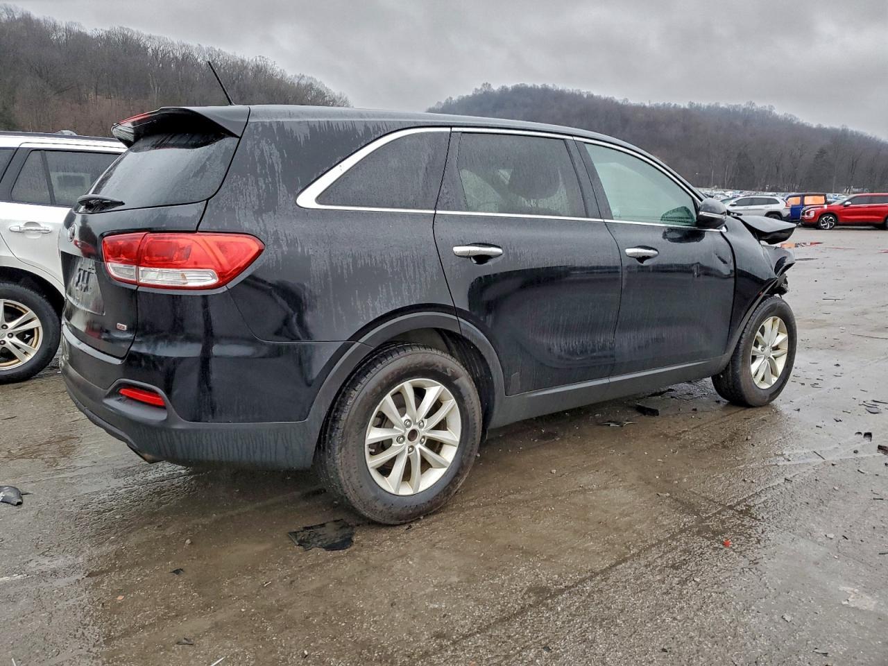 2016 KIA SORENTO
