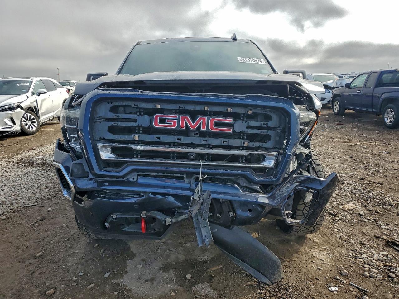 2020 GMC Sierra