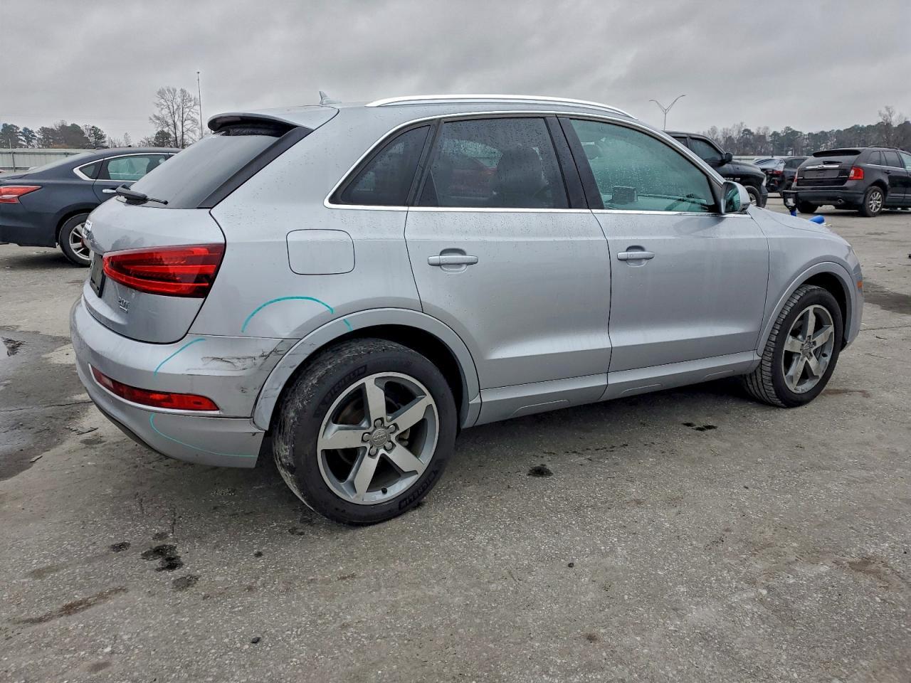 2015 AUDI Q3