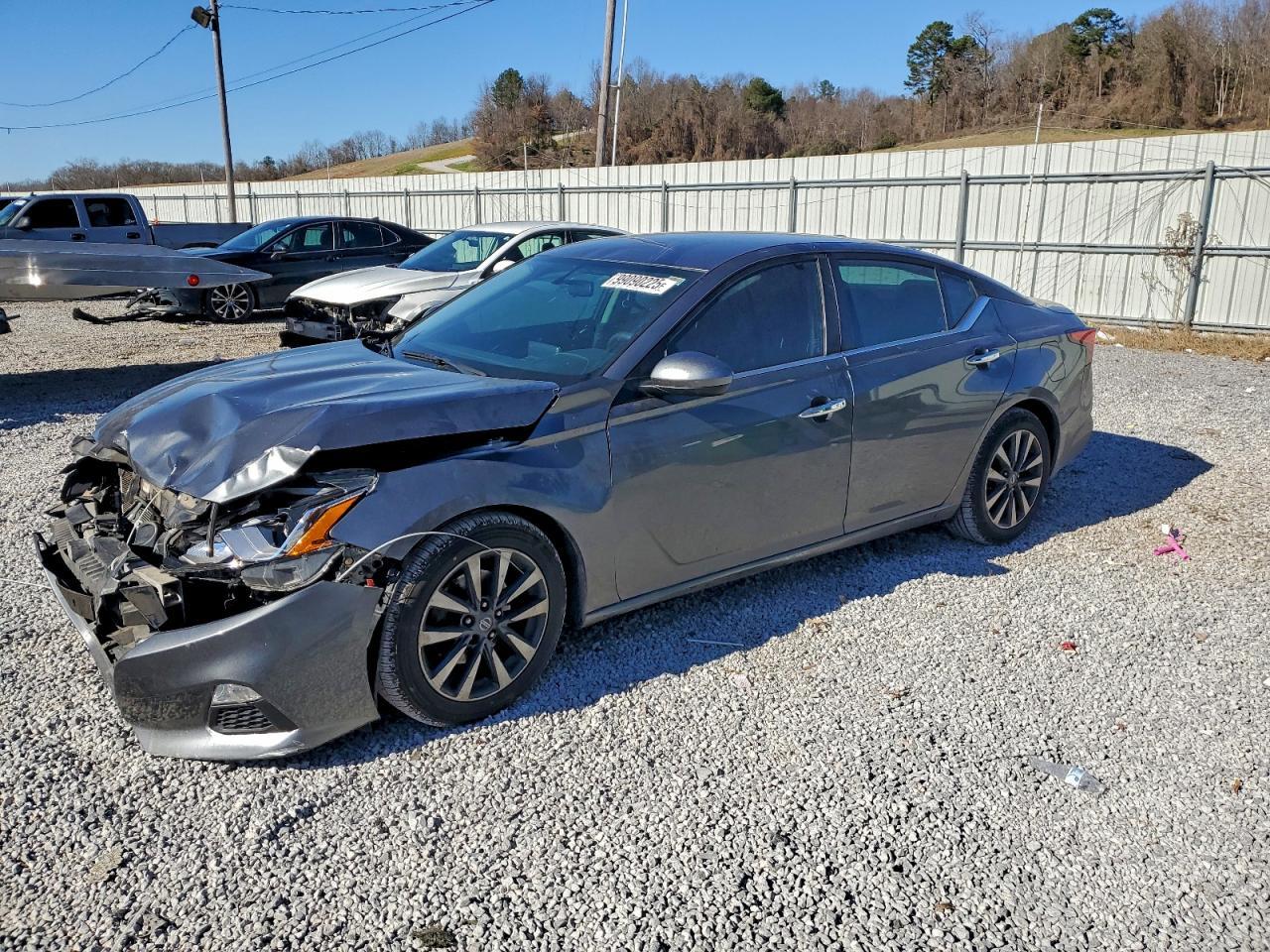 2019 NISSAN ALTIMA