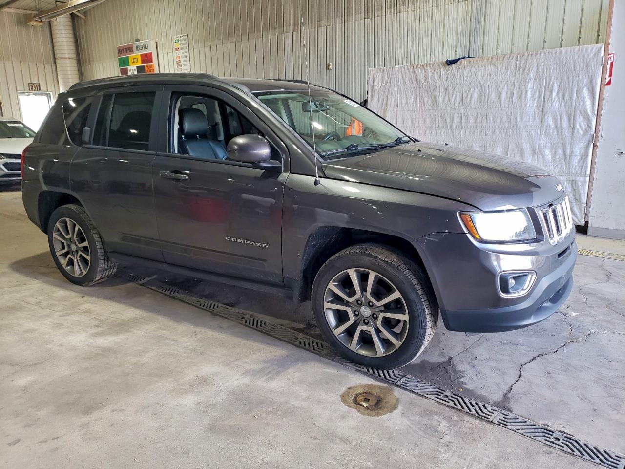 2016 JEEP Compass