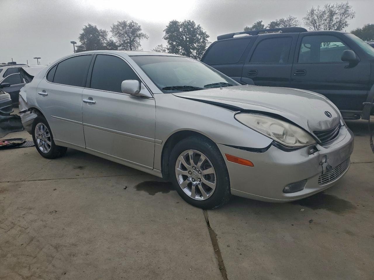 2002 LEXUS Es 300