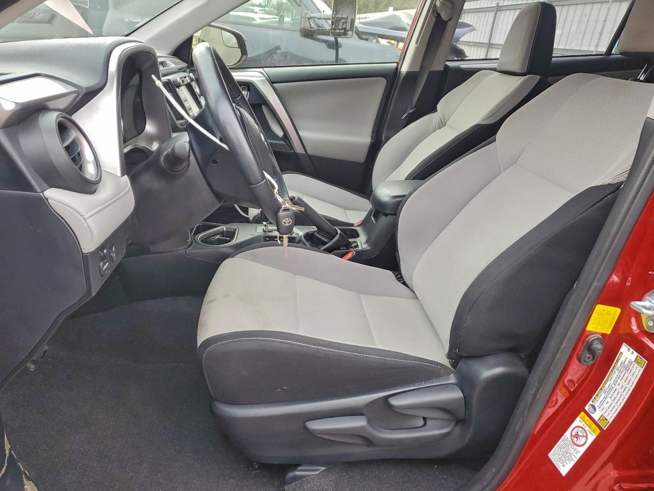 2016 TOYOTA RAV4