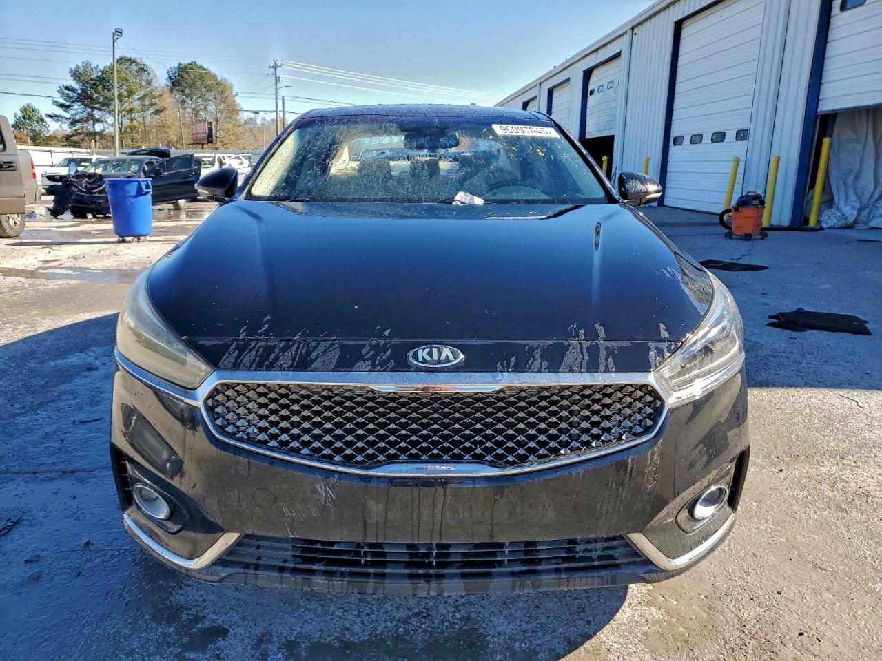 2017 KIA Cadenza