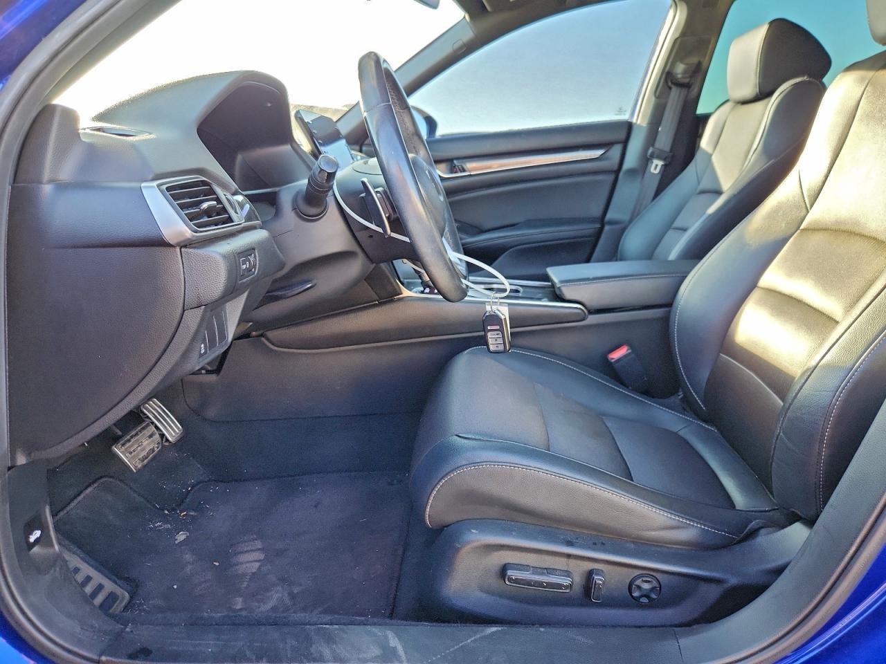2019 HONDA ACCORD