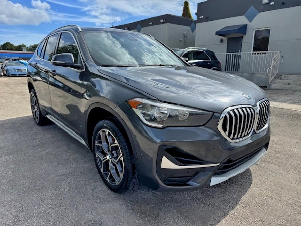 2020 BMW X1