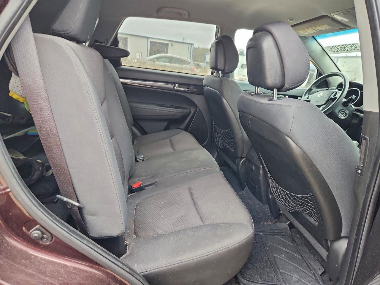 2011 KIA SORENTO