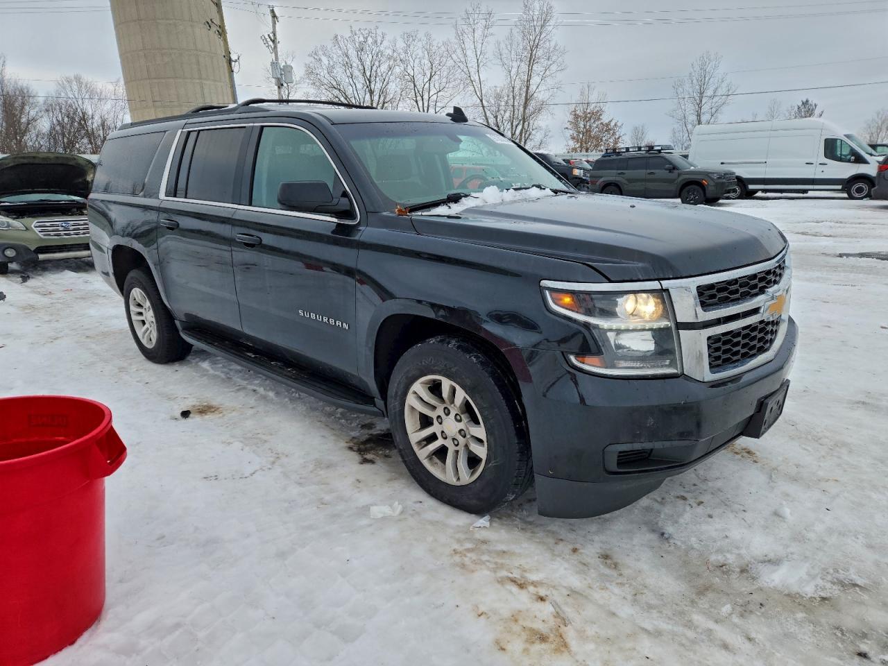 2018 CHEVROLET Suburban