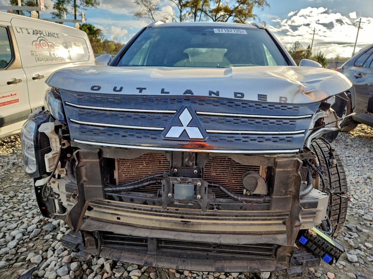 2022 MITSUBISHI outlander