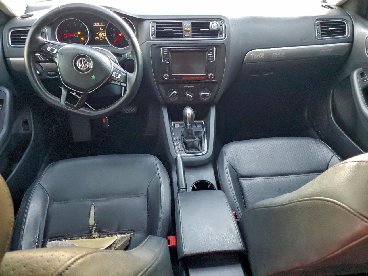 2016 VOLKSWAGEN JETTA