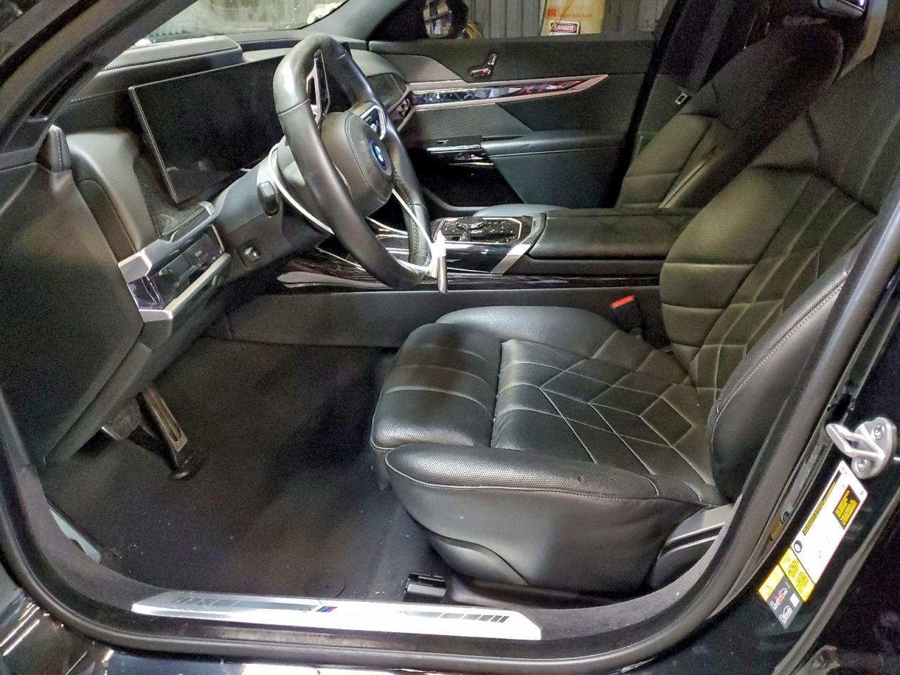 2024 BMW i7
