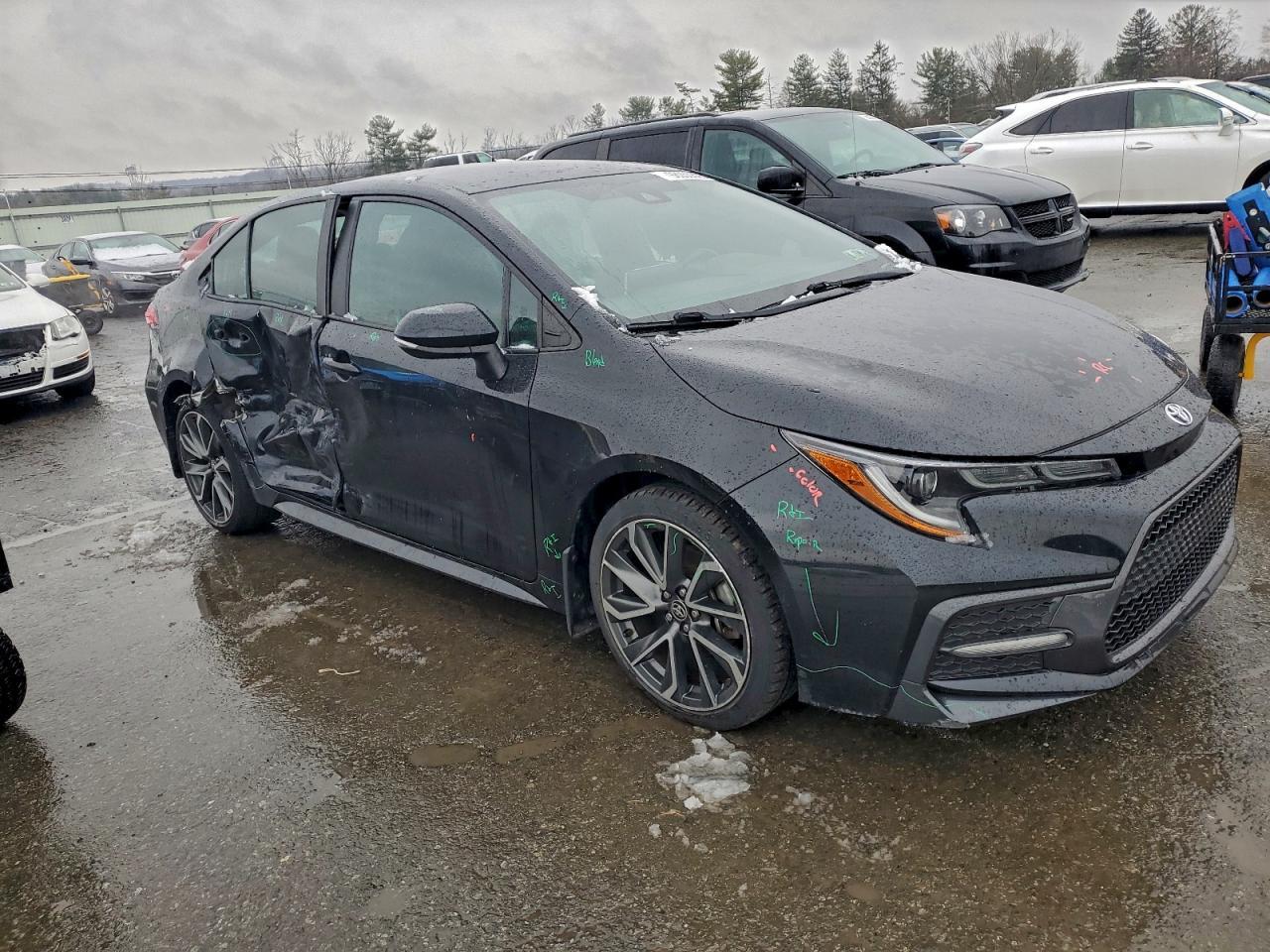 2021 TOYOTA COROLLA