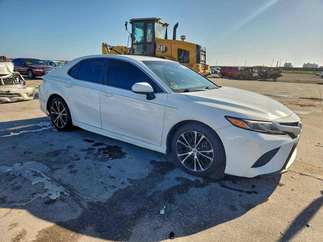 2018 TOYOTA CAMRY