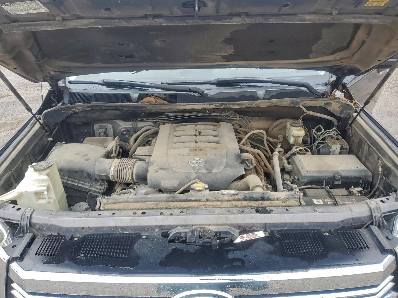 2017 TOYOTA TUNDRA