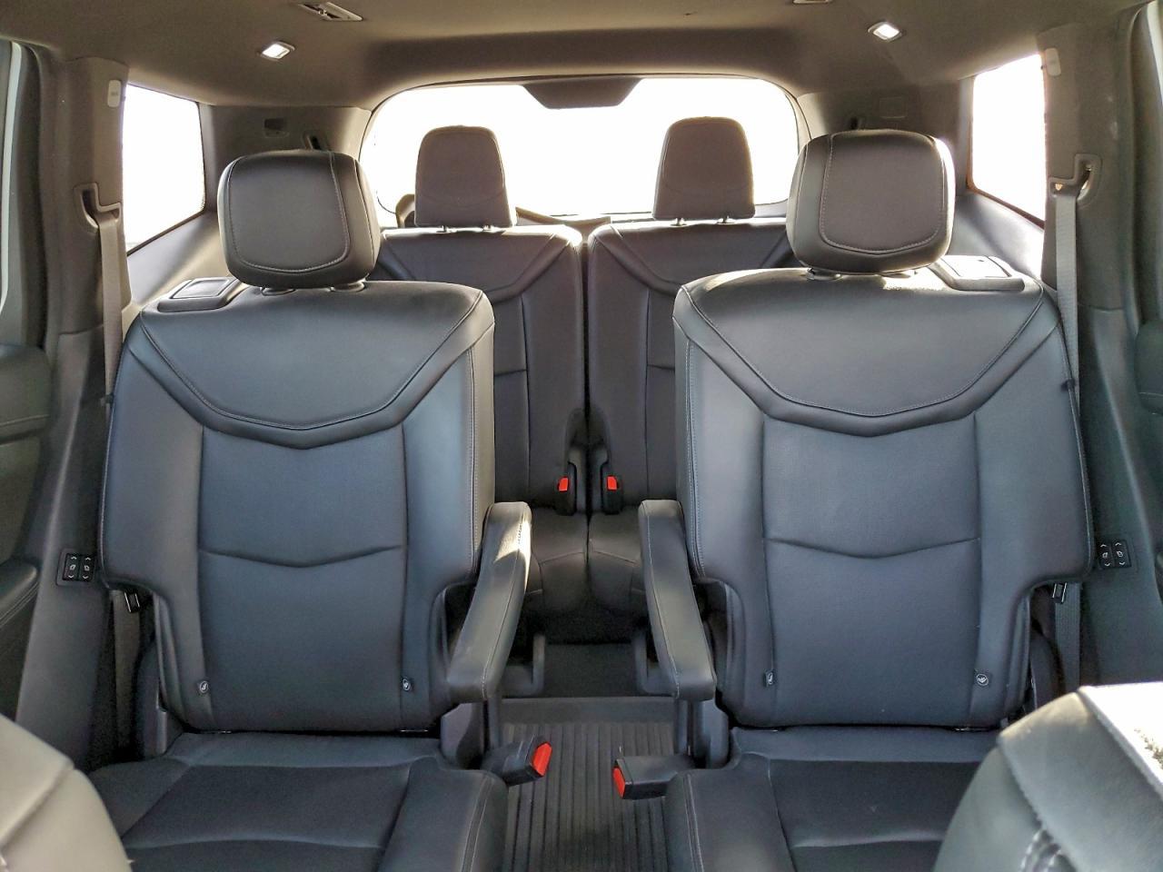 2020 CADILLAC XT6