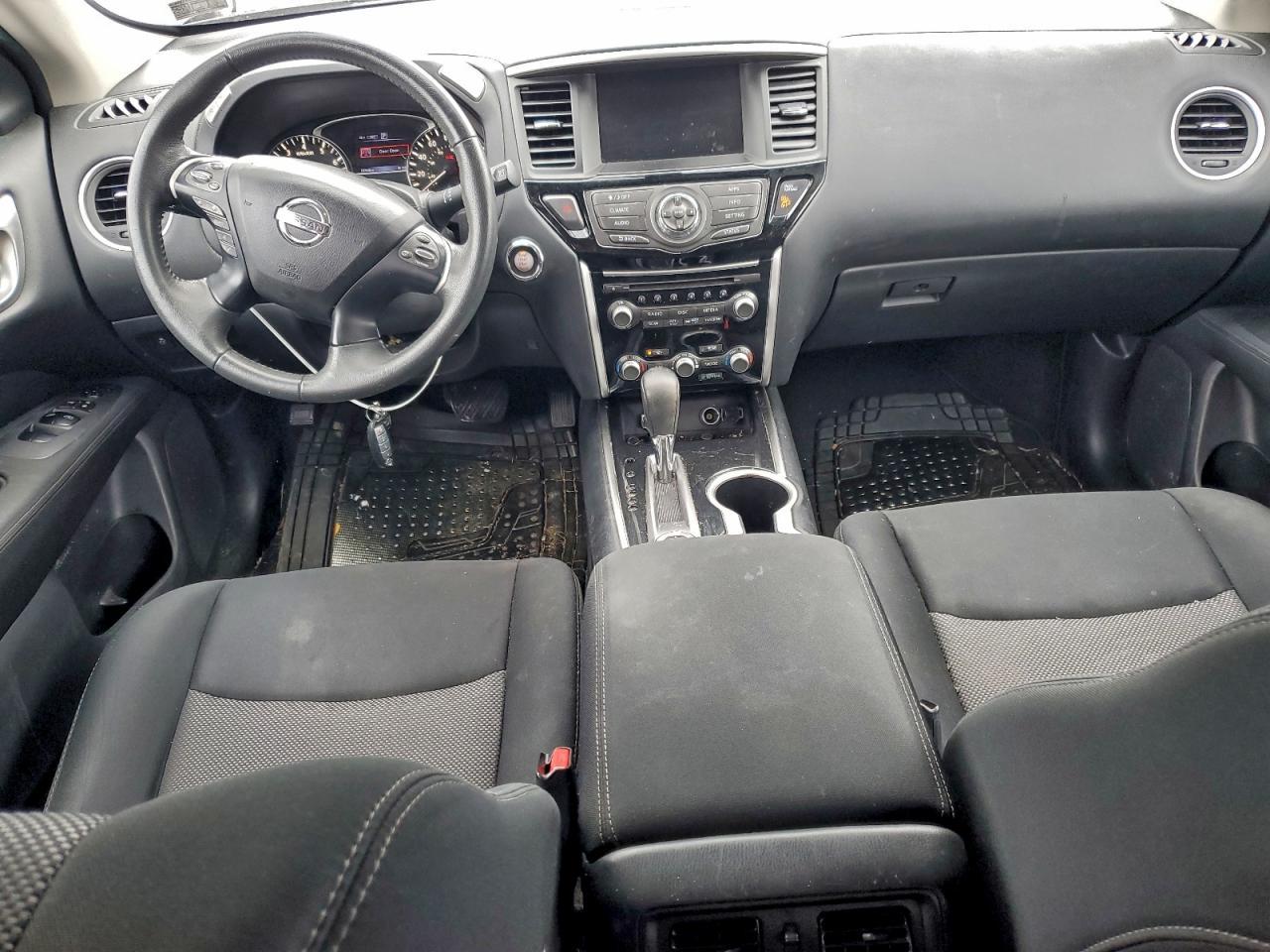 2017 NISSAN PATHFINDER