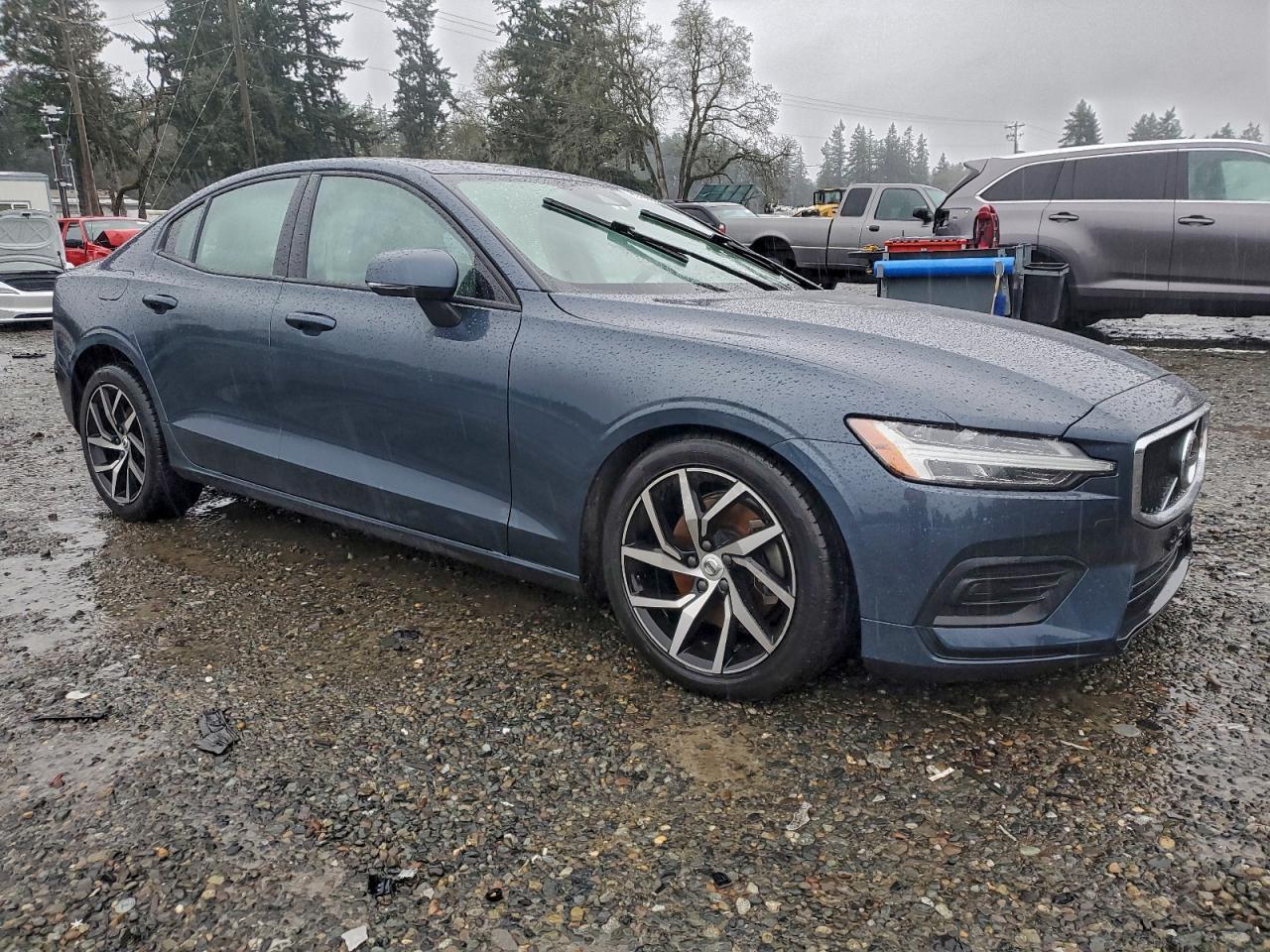 2020 VOLVO S60
