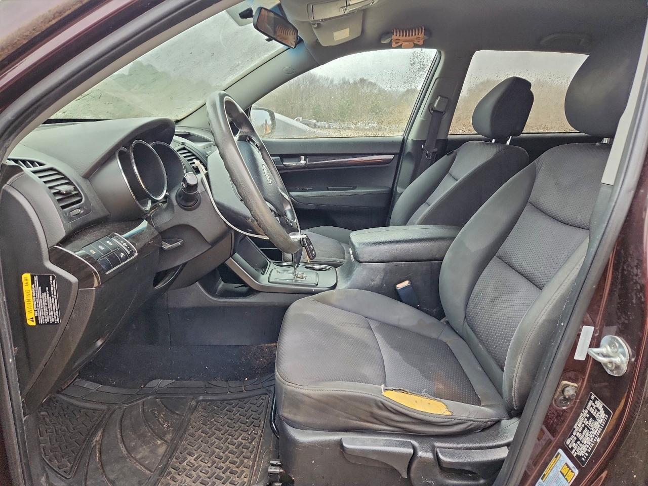 2011 KIA SORENTO