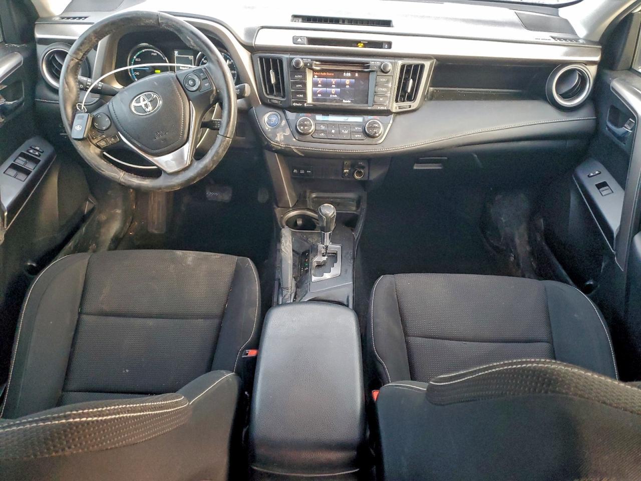 2016 TOYOTA RAV4