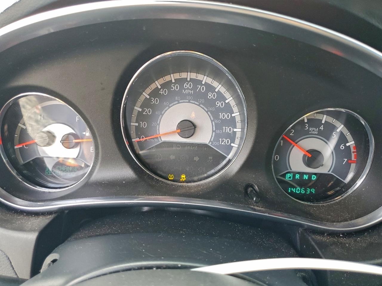 2012 CHRYSLER 200