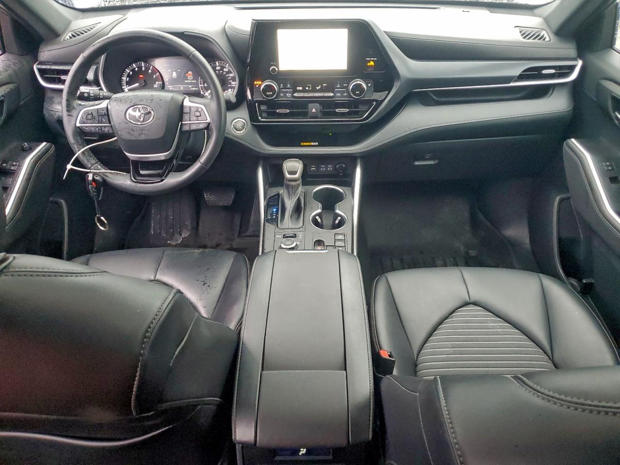 2023 TOYOTA HIGHLANDER
