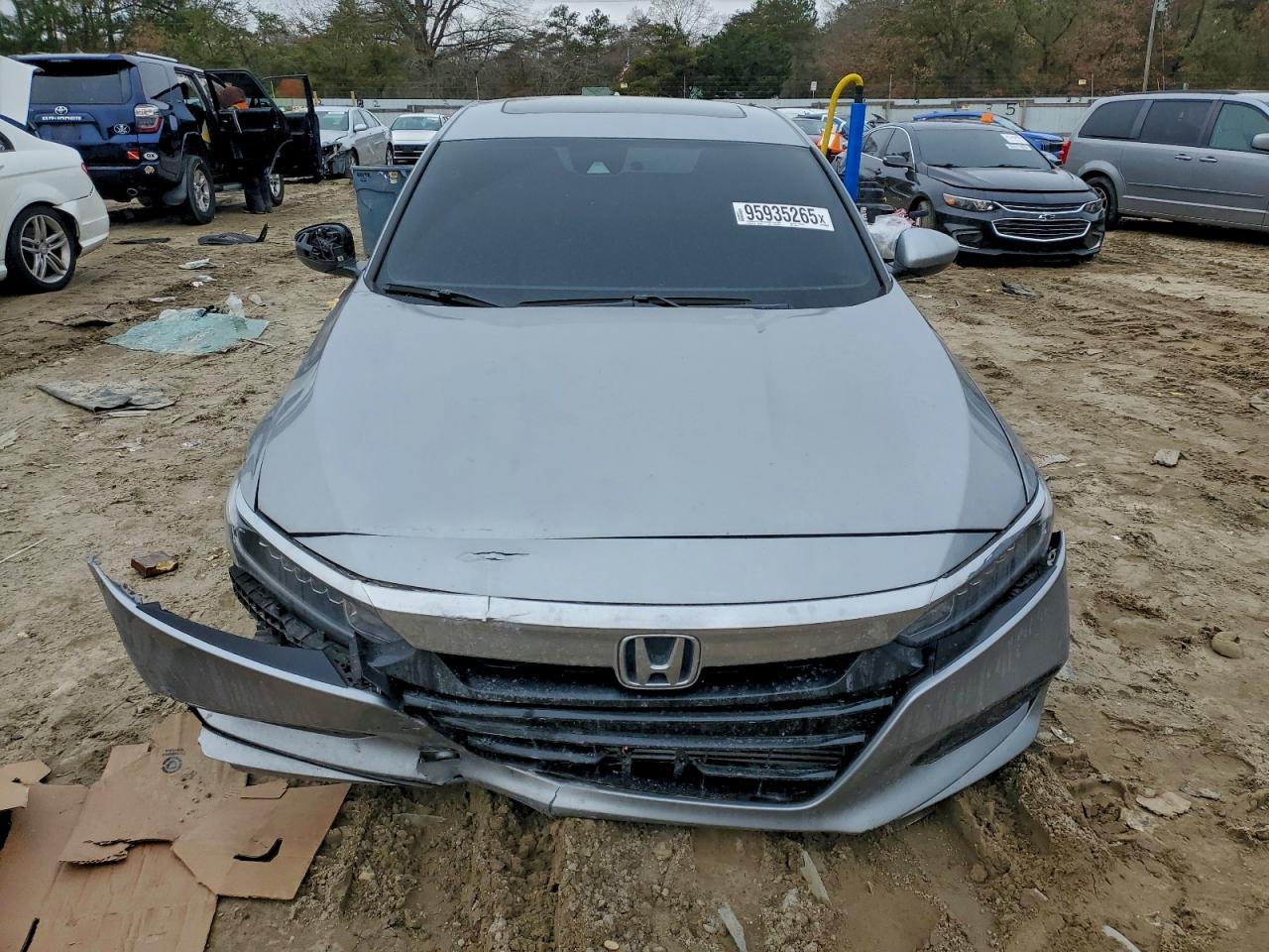 2018 HONDA ACCORD