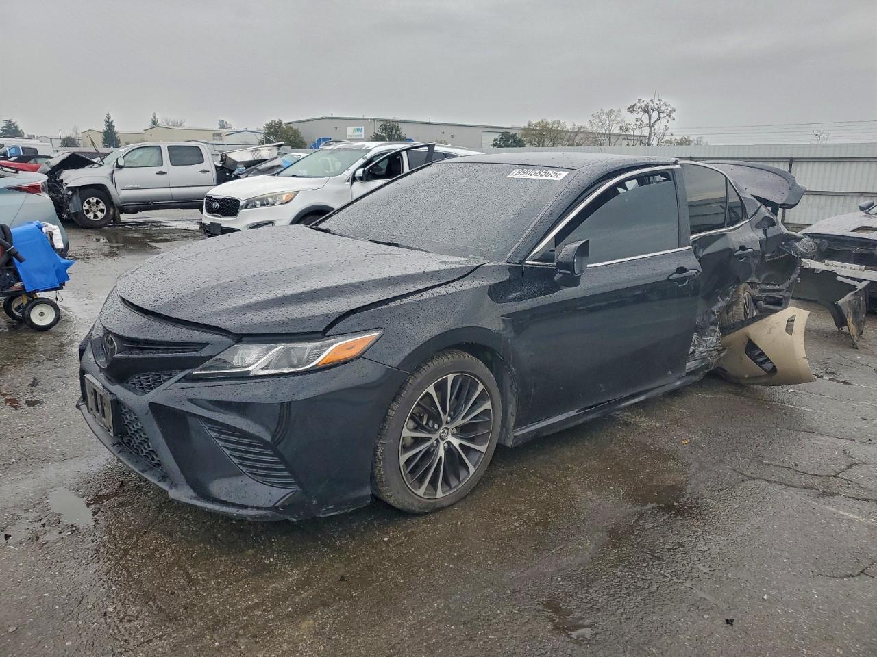 2018 TOYOTA CAMRY