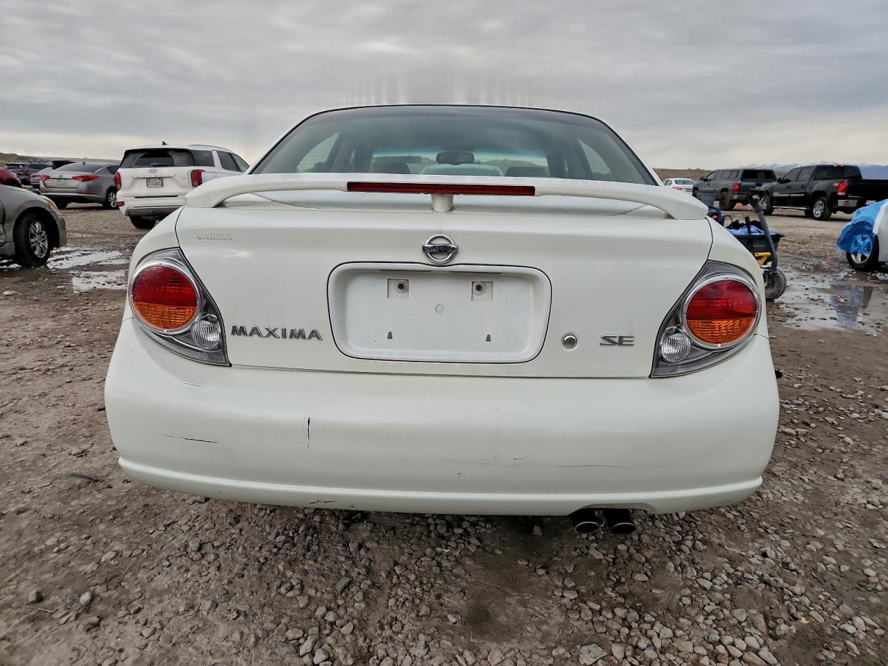 2003 NISSAN Maxima