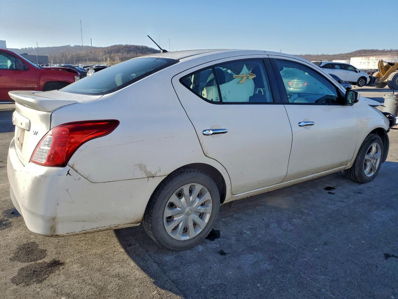 2019 NISSAN VERSA