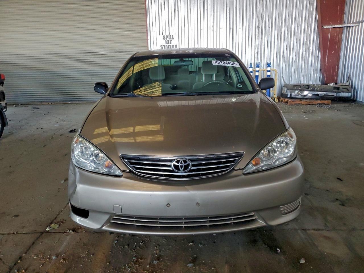 2005 TOYOTA CAMRY