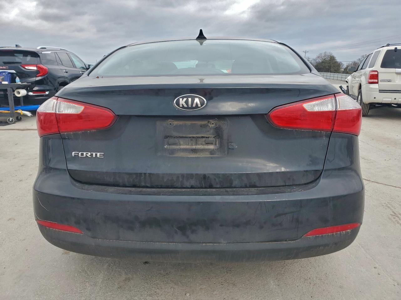 2016 KIA FORTE