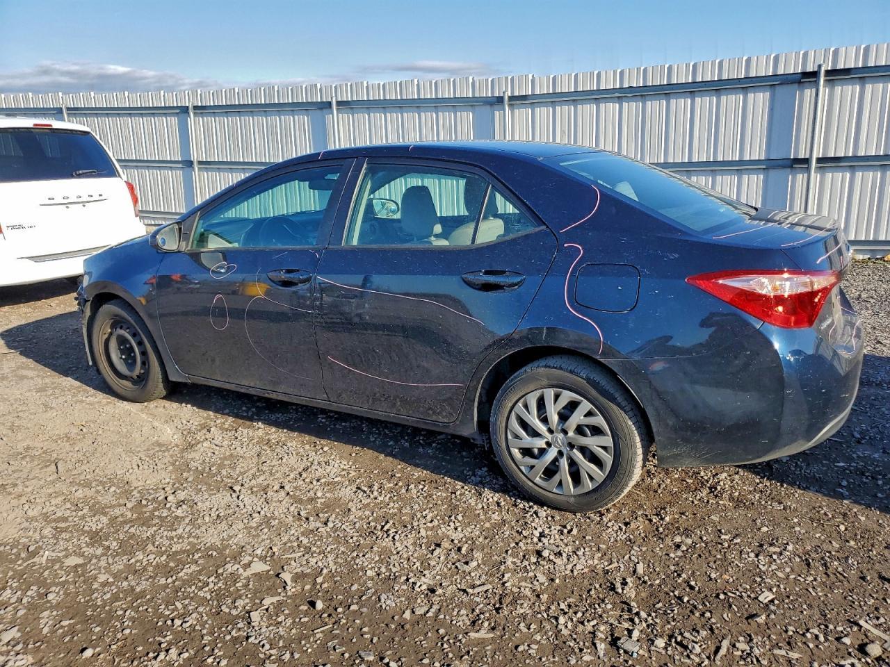 2019 TOYOTA COROLLA