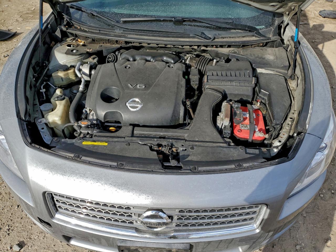 2009 NISSAN Maxima