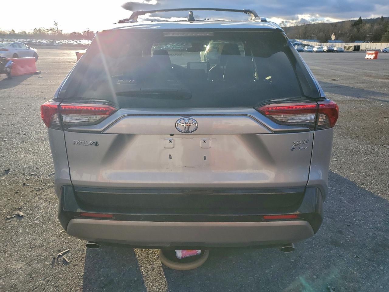 2025 TOYOTA RAV4