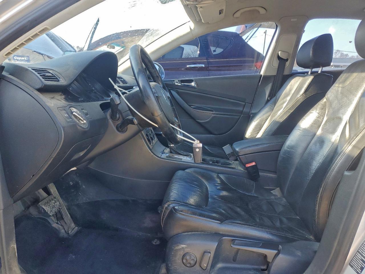 2006 VOLKSWAGEN Passat
