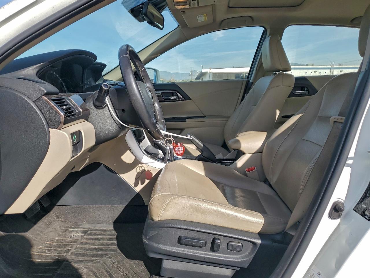 2017 HONDA ACCORD